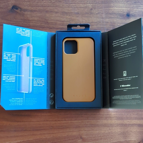 Mujjo iphone 12/12 Pro Leather Case - Picture 2 of 2